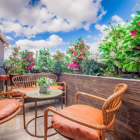 Apart-hotel Lord Morgan & Exclusive Design Cihangir 4*