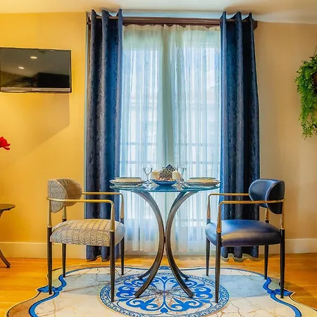 Apart-hotel Lord Morgan & Exclusive Design Cihangir