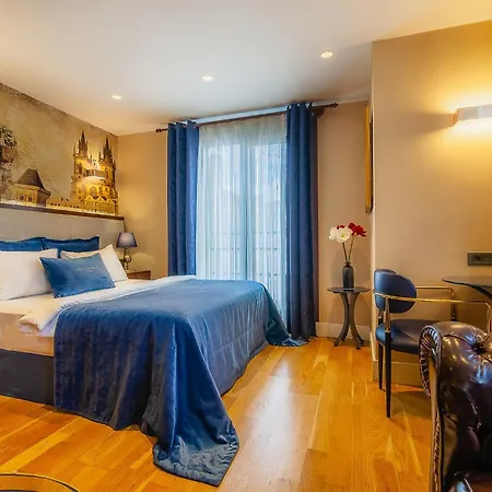 Lord Morgan & Exclusive Design Cihangir Istambul