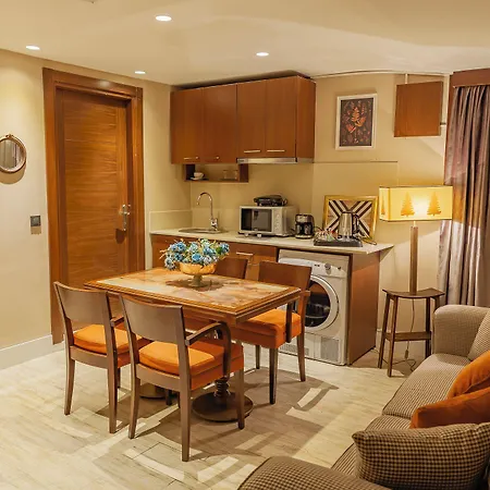 Lord Morgan & Exclusive Design Cihangir