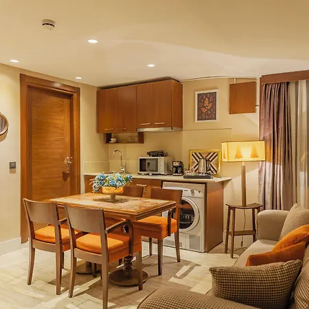 Apart-hotel Lord Morgan & Exclusive Design Cihangir