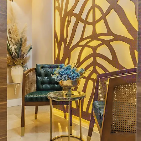 Lord Morgan & Exclusive Design Cihangir Aparthotel 4*