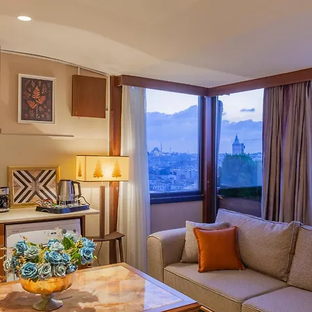 Lord Morgan & Exclusive Design Cihangir Aparthotel 2*
