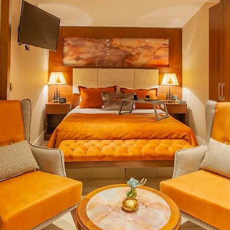 Lord Morgan & Exclusive Design Cihangir Aparthotel 2*