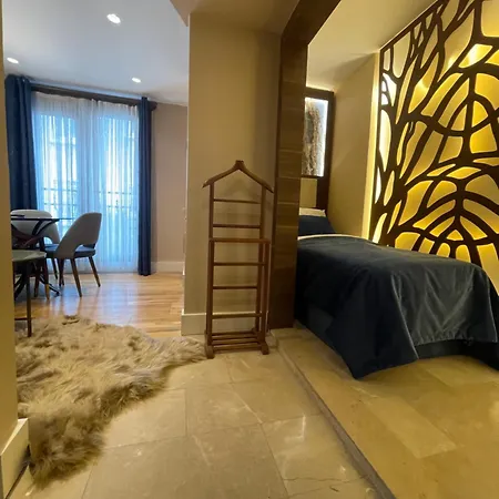 Aparthotel Lord Morgan & Exclusive Design Cihangir