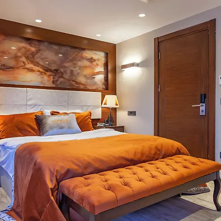 Lord Morgan & Exclusive Design Cihangir