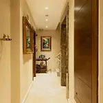 Lord Morgan & Exclusive Design Cihangir 4*
