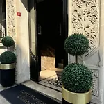 Lord Morgan & Exclusive Design Cihangir 4*