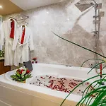 Lord Morgan & Exclusive Design Cihangir Aparthotel