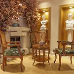 Lord Morgan & Exclusive Design Cihangir Aparthotel